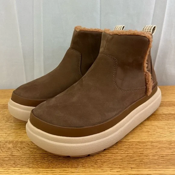 Reef Chocolate Brown Weekend Autumn Boots Womens Size 8 - Picture 1 of 8